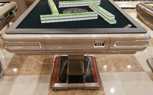 全自动城关城关麻将桌在家庭娱乐空间中的应用与选购指南
